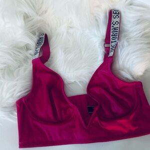 Victoria’s Secret hot pink bralette S